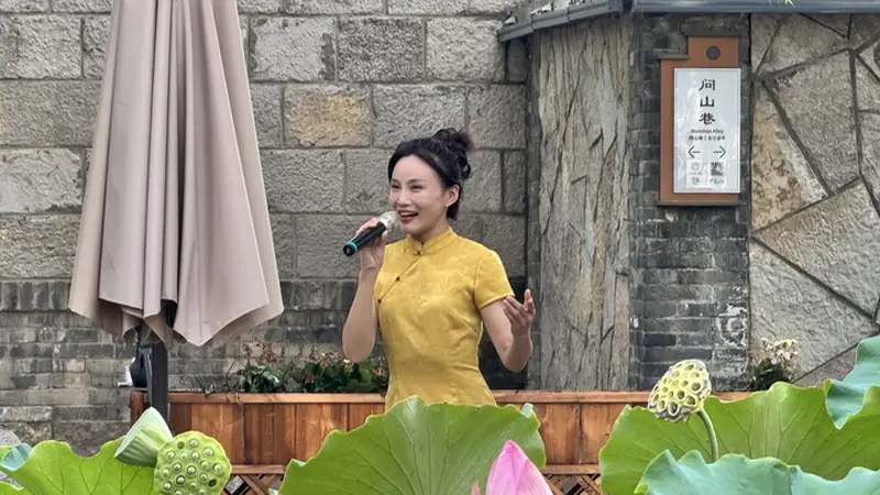 泉韵流声!济南泉畔上演沉浸式艺术快闪秀