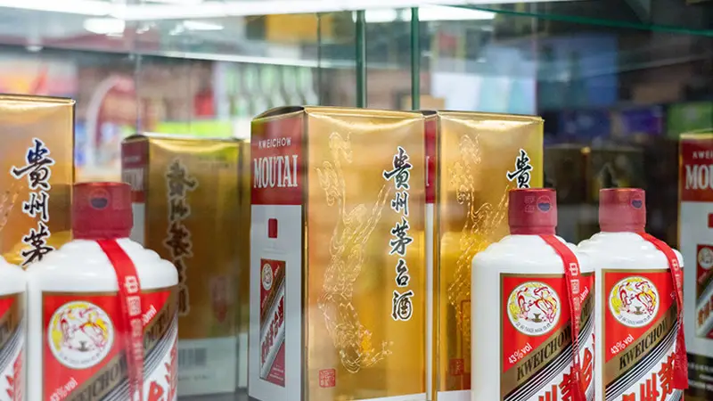 贵州茅台市值重返1.6万亿,飞天零售价再度上调