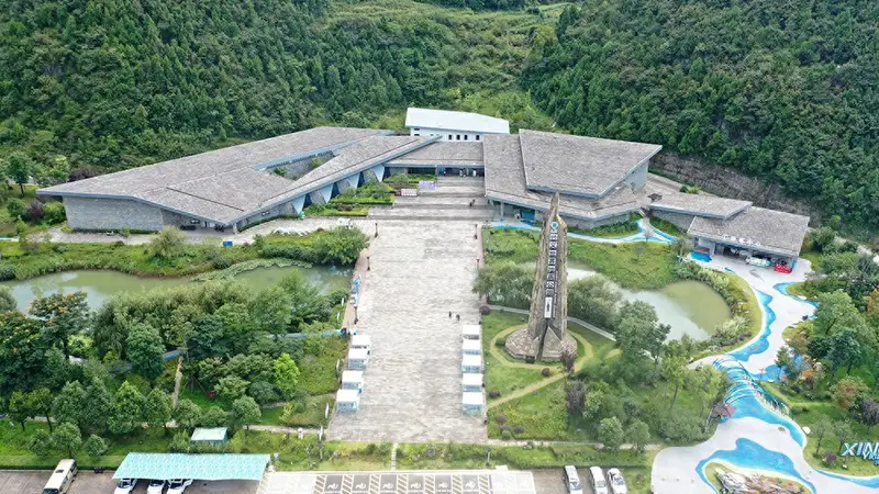 焕新升级引爆暑期热潮 兴义地质公园博物馆成亲子游新宠