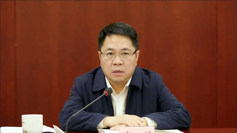 2026年7月29日 李峰出任上海市青浦区代理区长