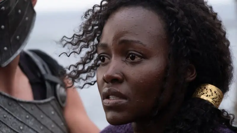 古典学学者围观《奥德赛》:黑白海伦、佩涅罗佩的别针与神秘入侵者