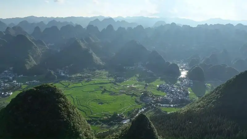 清凉经济｜峰林藏清凉 贵州小山村以田园旅居激活避暑经济
