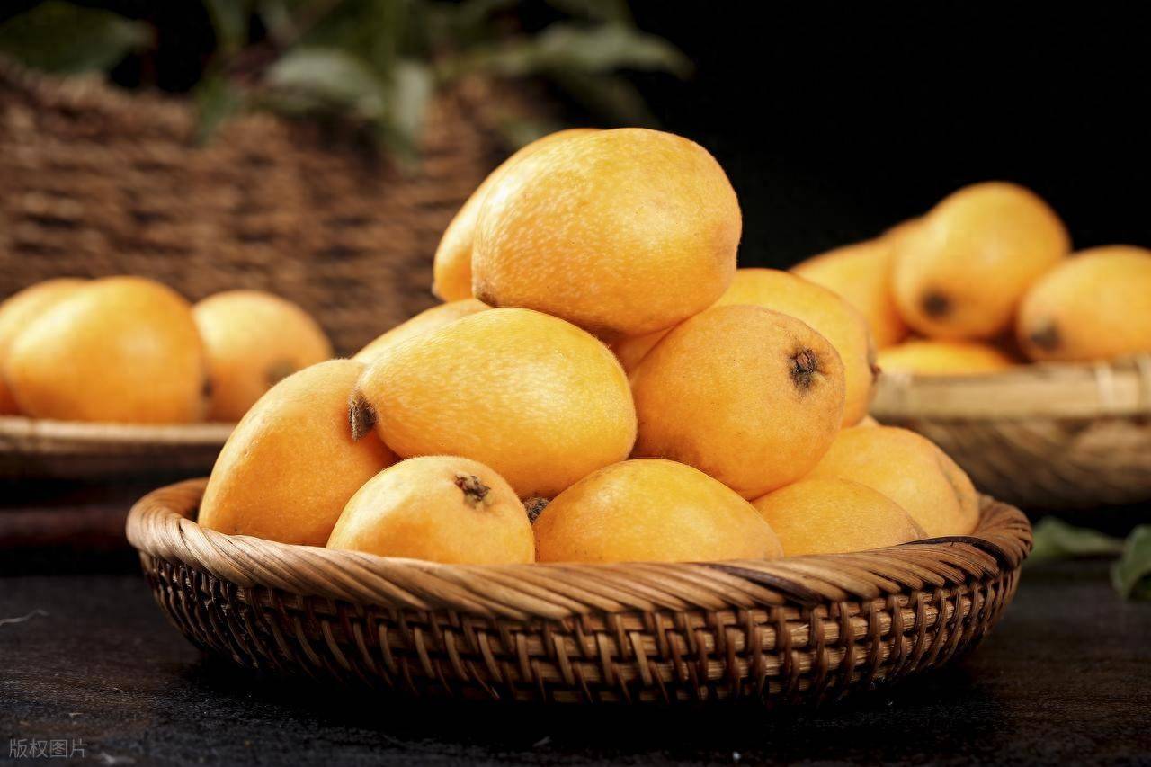 枇杷不少人爱吃，分清五类禁忌人群，避免食用诱发身体不适