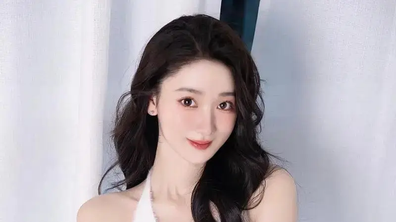 恭喜！辽宁悍将恋情曝光，女友身高超170，颜值不凡，电竞主持人