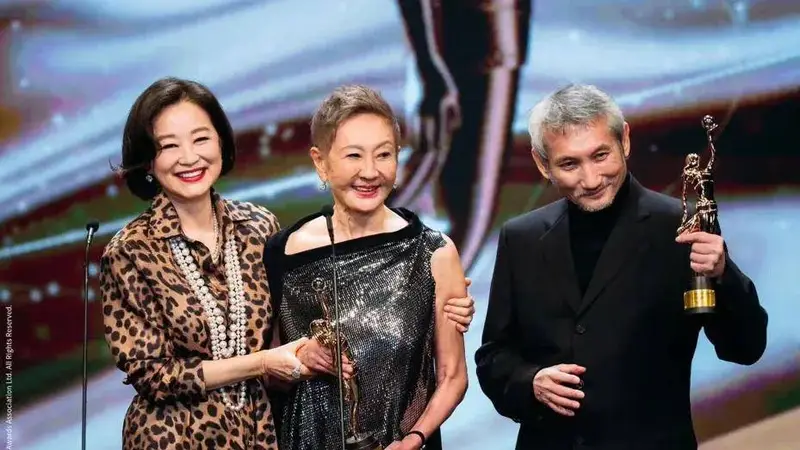 林青霞眼中“最有型女人”！75岁施南生病逝，她为什么是精英港女天花板？