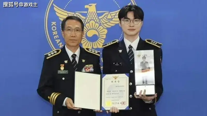Faker获封韩国荣誉警官，圣枪哥韩服回归训练引转会疑云