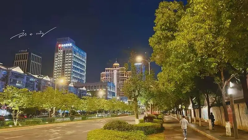 曾经是中国“最没存在感的省会”之一，如今却逆袭成为网红城市？