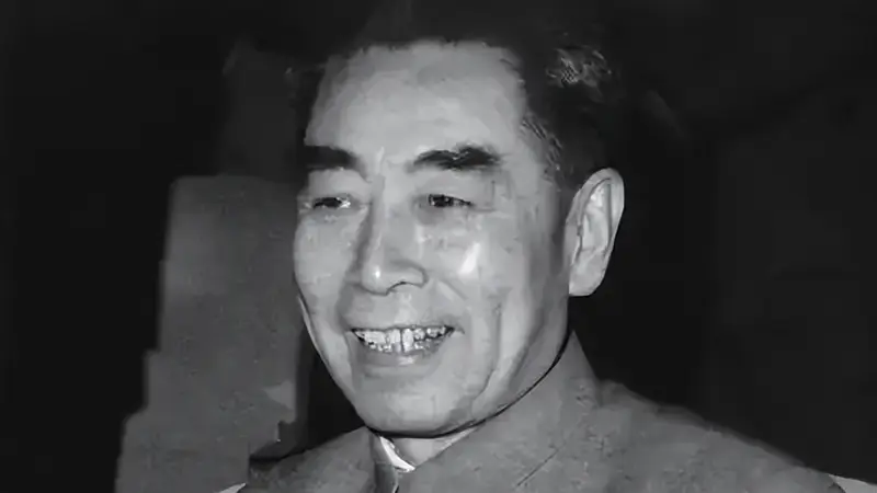 黄埔四期军官冒死放走周恩来：一封总理亲笔信救其一生平安