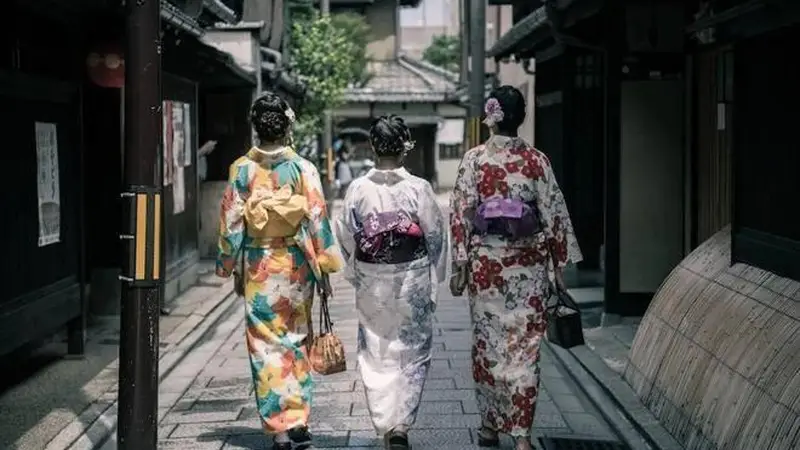 签证费暴涨5倍，日本举起了价格屠刀