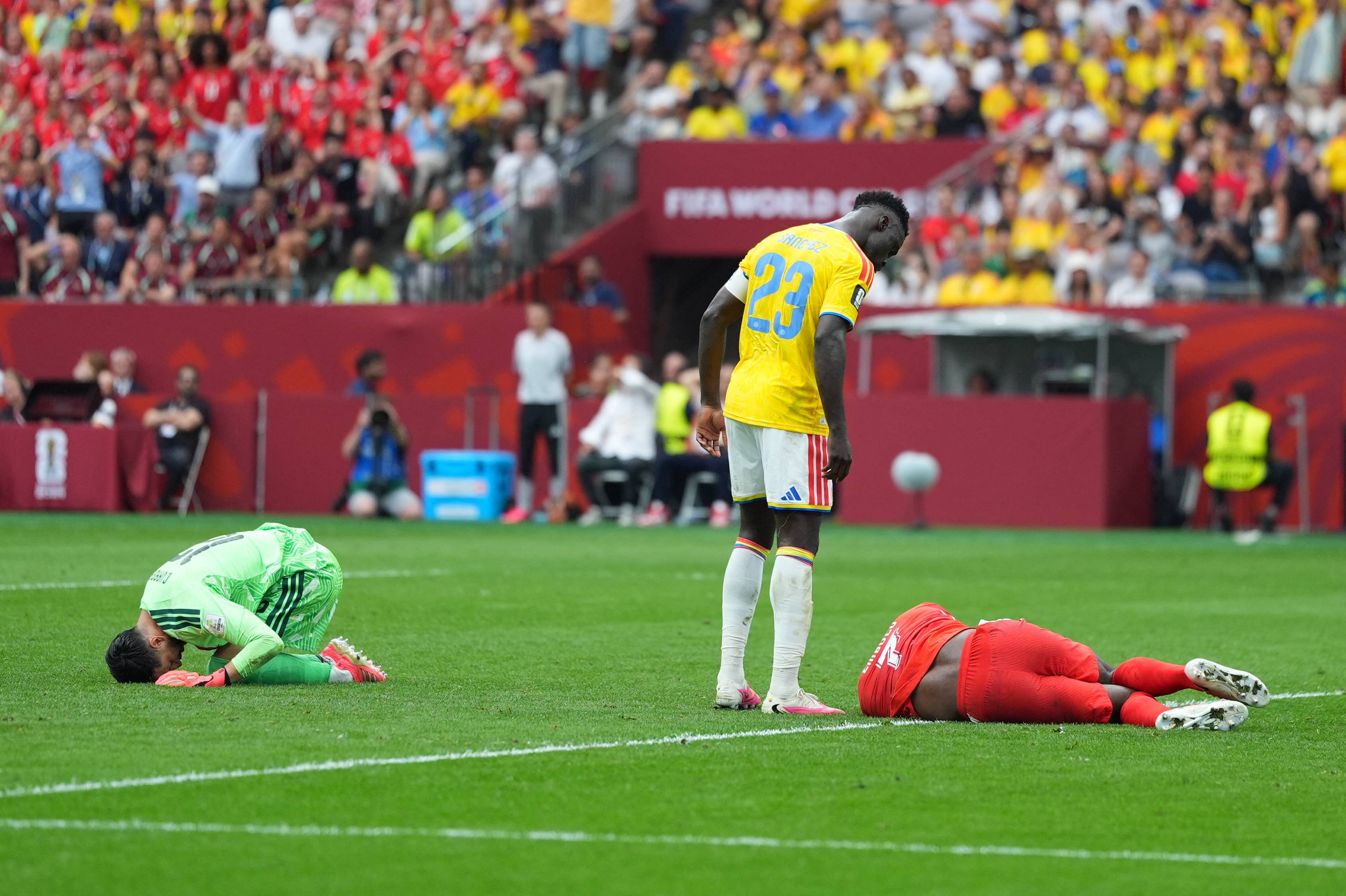 世界杯-场面沉闷双方各2射正 瑞士0-0哥伦比亚进加时