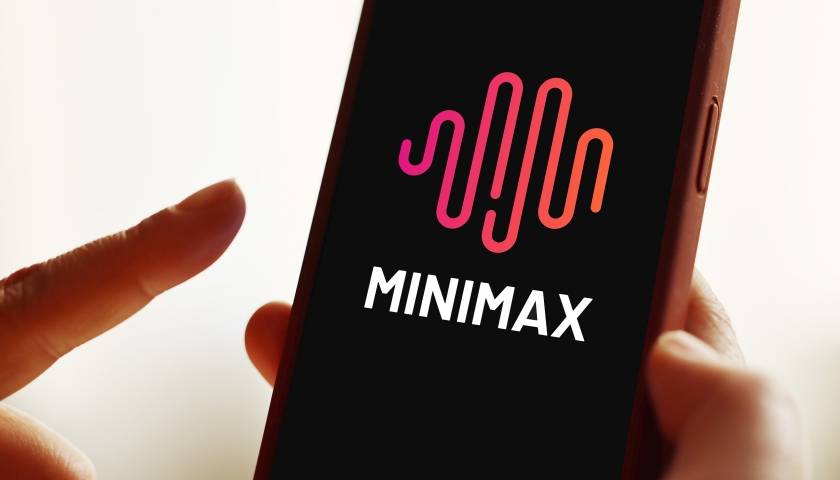 MiniMax解禁后连续大跌，CEO称实现AGI前不再领取薪酬