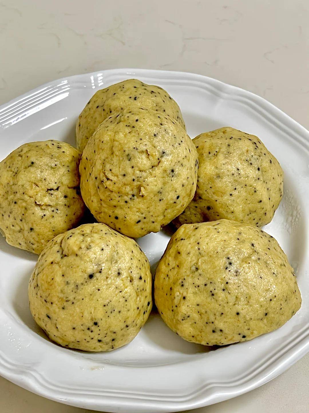 杂粮窝头配小炒咸菜：淳朴农家风味，主食配菜简单解馋
