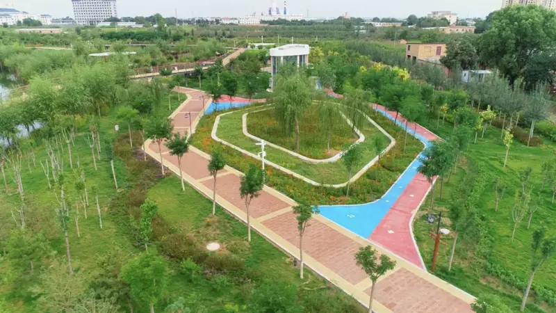 甘肃庆阳一游乐项目“建成即叫停” ：国企签约授权，多部门却认定违建