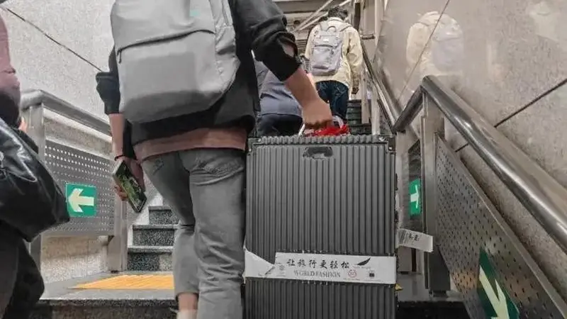 挤满大润发、扎堆羊肉串店，韩国上班族，周末全都往上海跑？