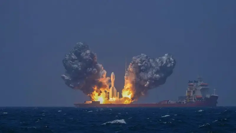 东方空间完成中国首次民营火箭远海发射，一箭9星成功入轨